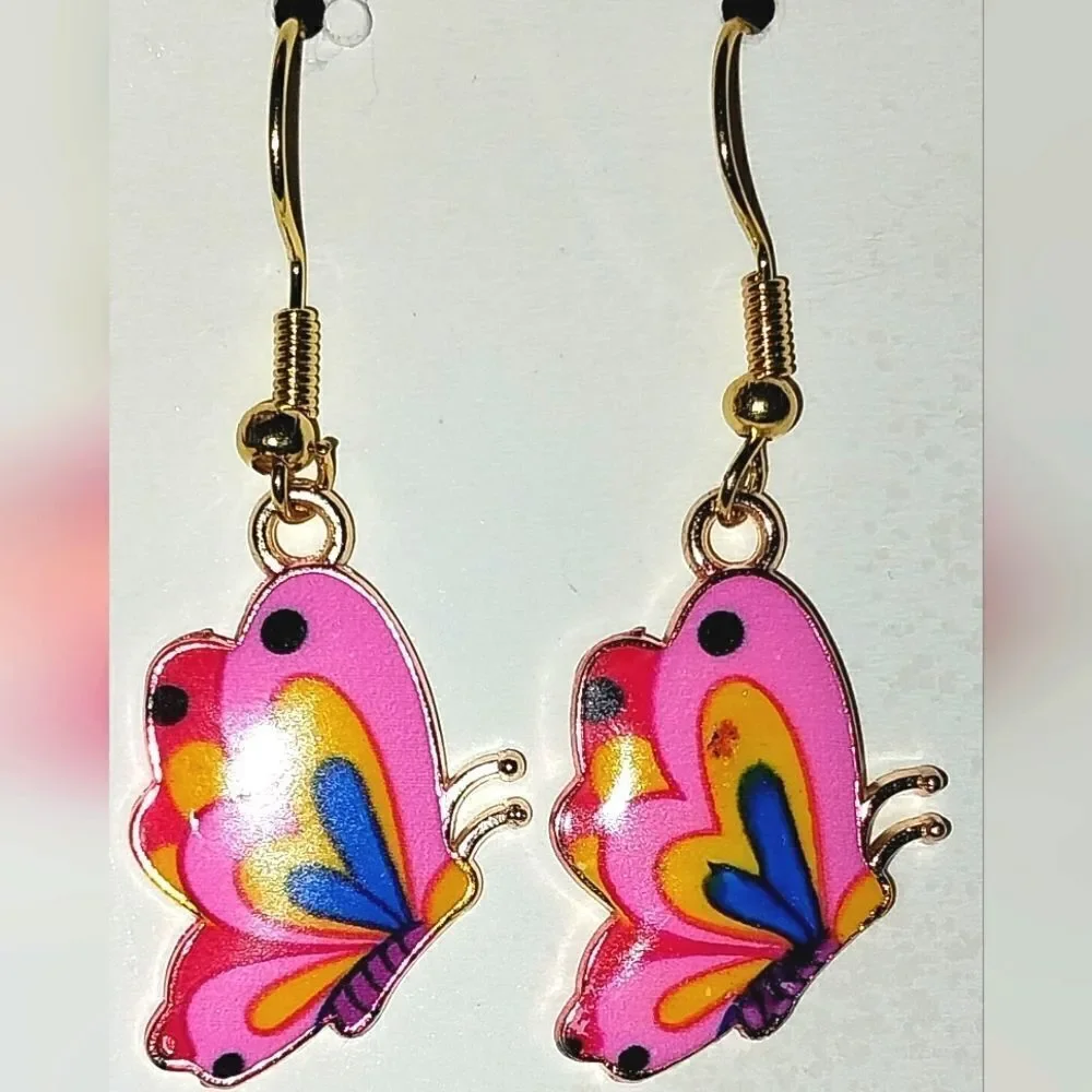 Super cute butterfly wings earrings